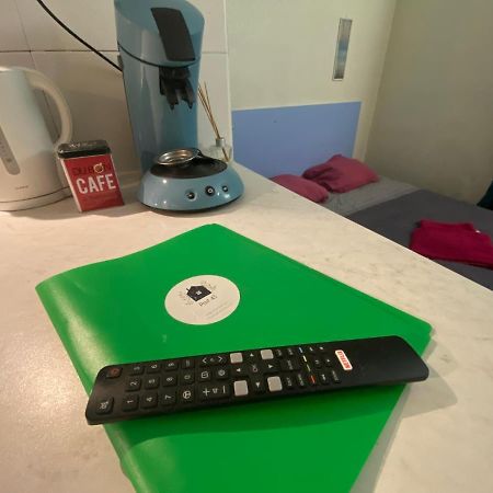 Le Past 43 - Fibre Wifi - Proche Centre Ville & Gare Troyes Eksteriør billede